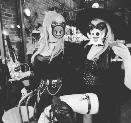 Kiwo star erotic pic