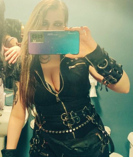 Kiwo pornstar beautiful gallery