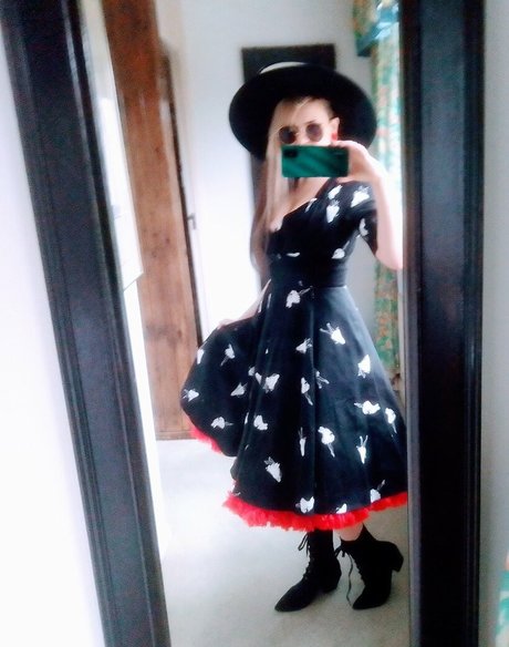 Kiwo model free picture