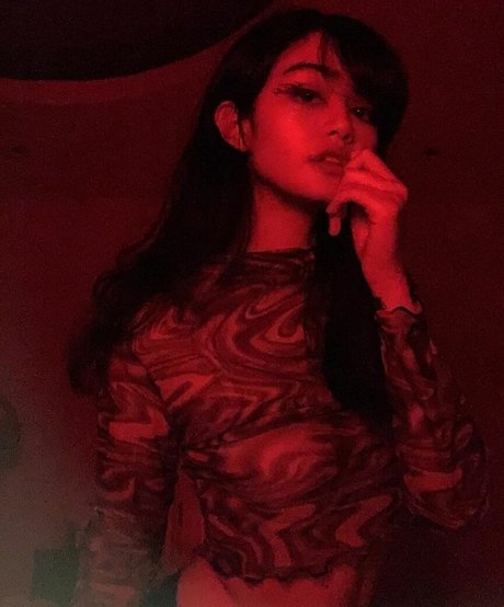 Yy mage high quality model pic