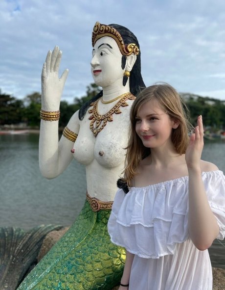 Ella Freya porn actress pic