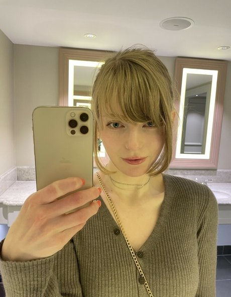 Ella Freya xxx star photos