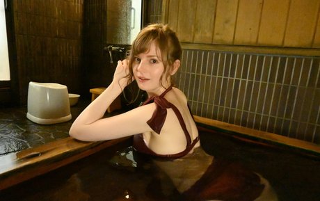 Ella Freya profile pic