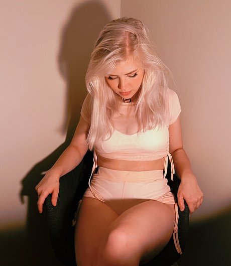 thick milf onlyfans art xxx images