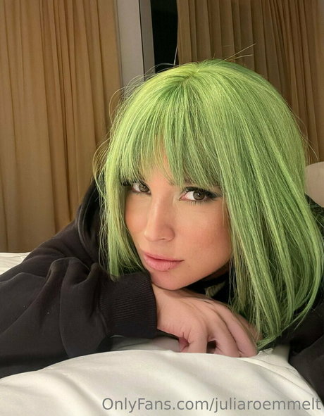 Julia Rommelt star porn picture