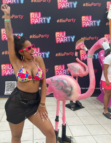 havanaginger sex model galleries