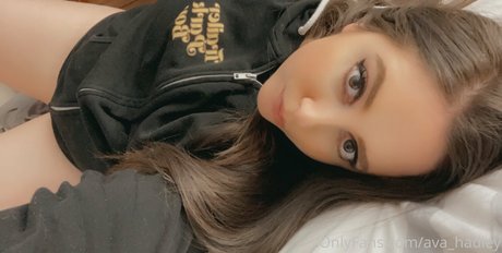 ava hadley xxx star img