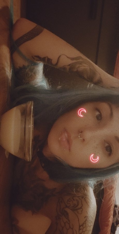 Discordia Suicide xxx model galleries