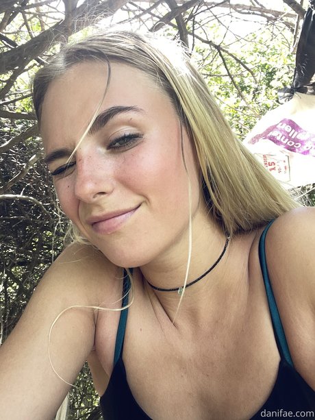 Dani Fae nudes model image