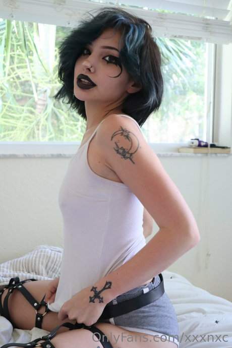 wtsdafuzz star nude image