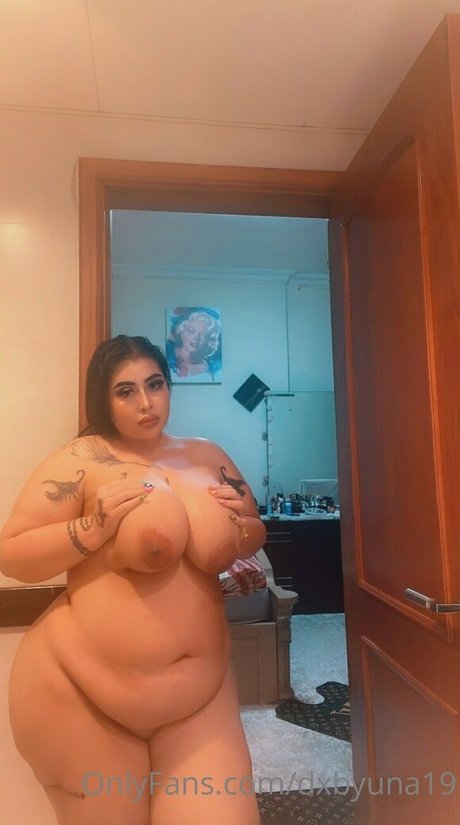 Dxbyuna19 pornstar hot pictures