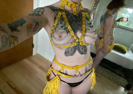 Jolene Brody star nude photo