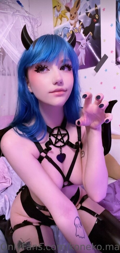 Koneko Mari model gallery