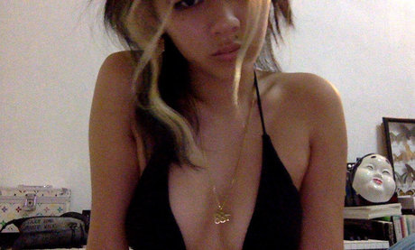 Beforeiko model hd photos