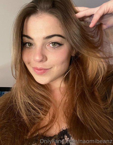 naomibeanz erotic star pics