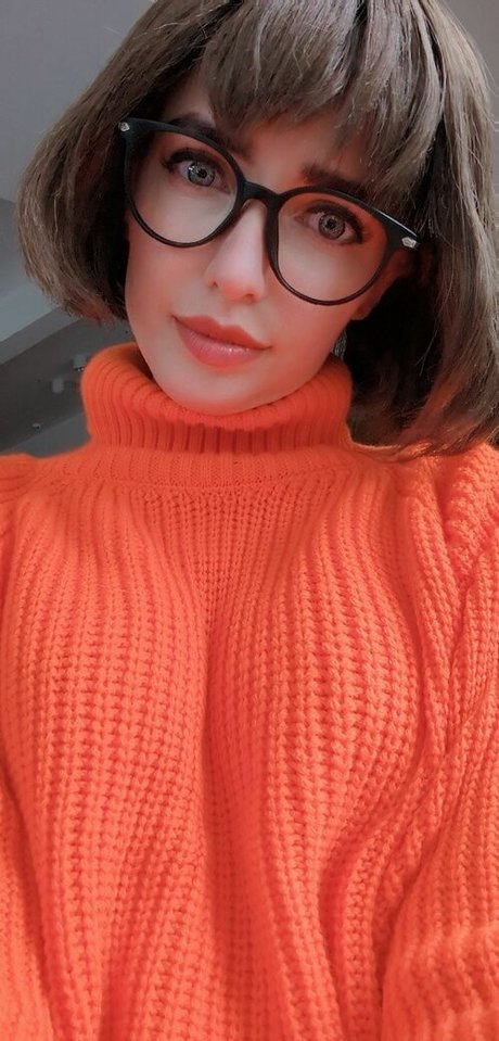 Daria Flora star pretty pictures