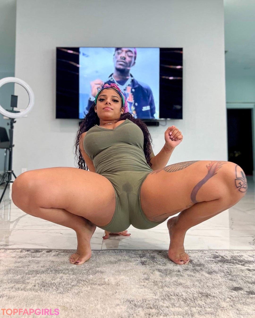 KKVSH nude actress photo