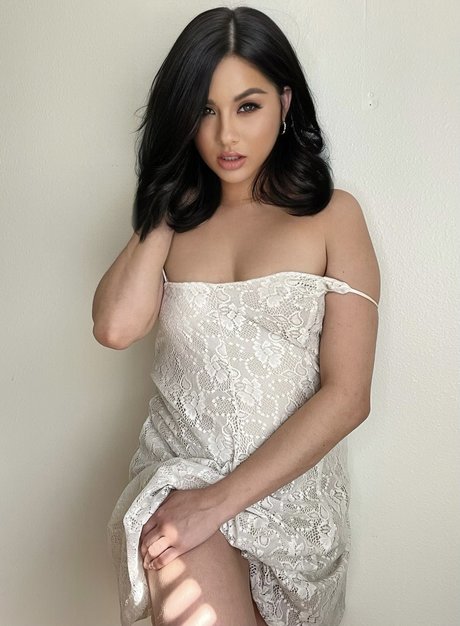 Shyla Jennings pornstar naked galleries