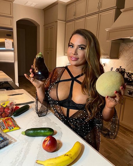 Jenni Neidhart erotic star img