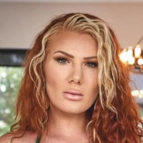 Simply Dot star hot picture