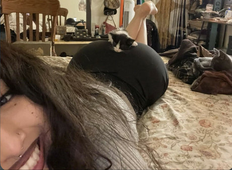 vindigoo exclusive model pics