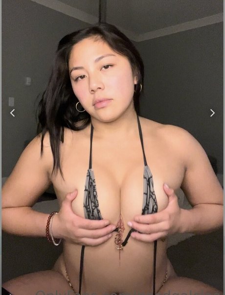 Badgalcascas pornographic model photos