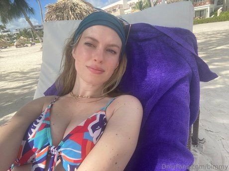 Barbara Dunkelman hot pornstar img