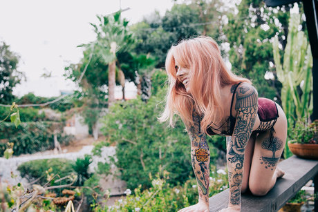 saggy tits onlyfans pornographic image