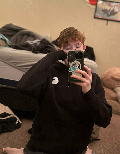 dxmbpup nudes model galleries