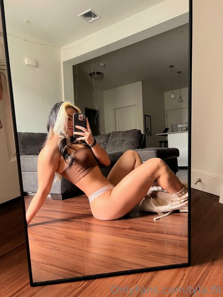 Lyla fit pornstar beautiful pictures