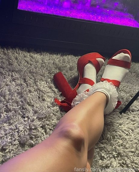 Ashtyn Joslyn model art images