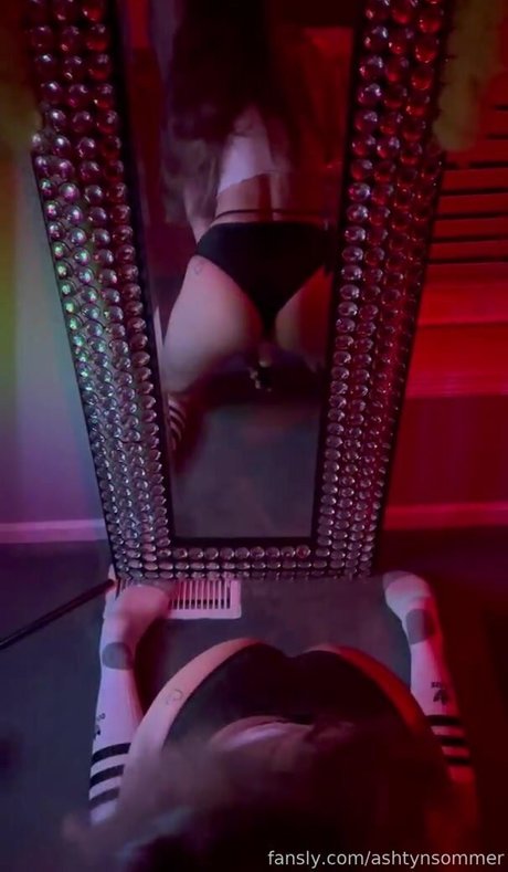 Ashtyn Joslyn xxx pornstar gallery