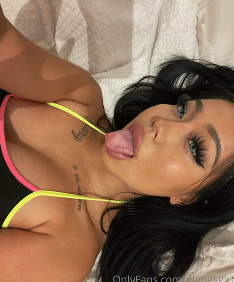 planesgirl art actress photo