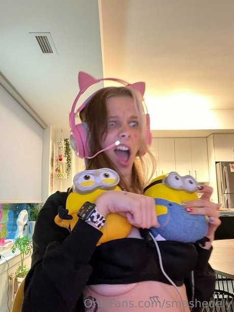 Smashedely beautiful actress archive