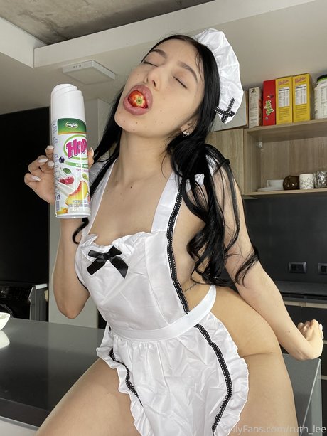 Ruth Lee pornstar high quality pic