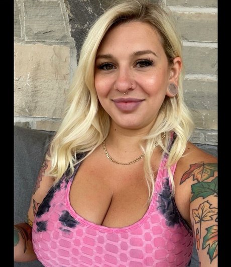 Autumn Moretti xxx pornstar photos