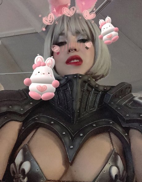 Oladushek11 xxx model image