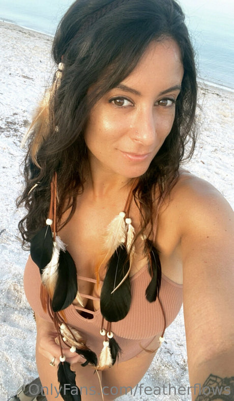 featherflows top pornstar picture
