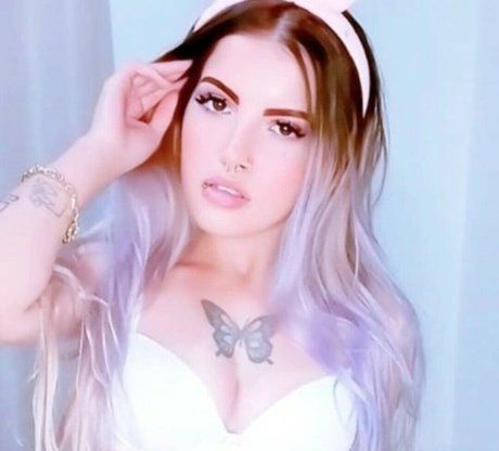 Ana Dantas profile pic