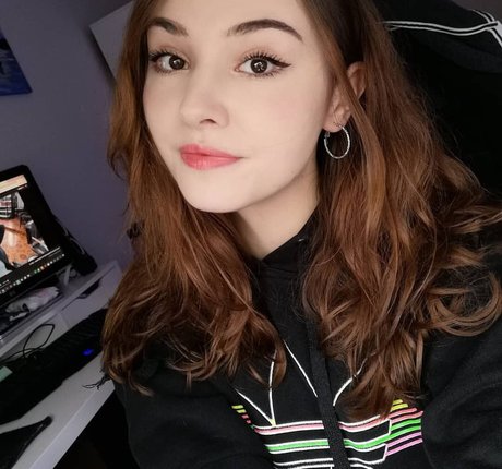 Lunateac pornstar exclusive galleries