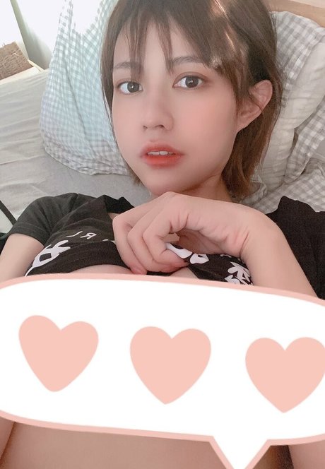 pingpinggg2011 naked pornstar img