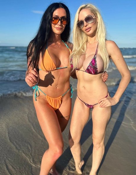 Samantha XO Swinger DJ pornstar sex img