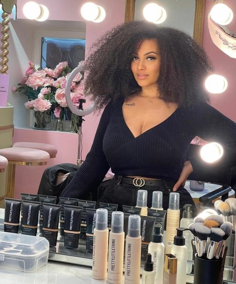 Ines Curly star sex gallery