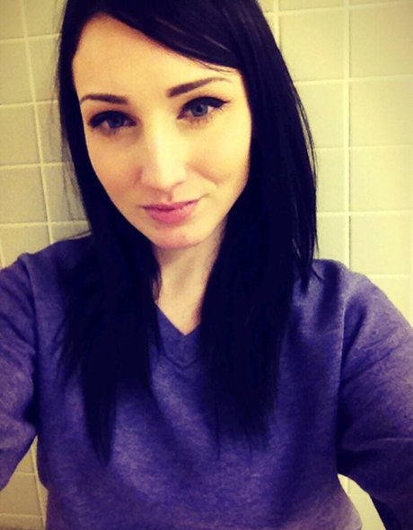 Slashleen sex pornstar img