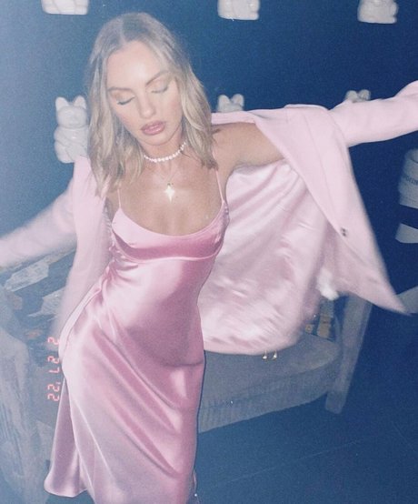 Alexandra Stan star hd pictures