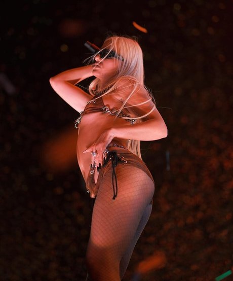 Alexandra Stan nice star pic