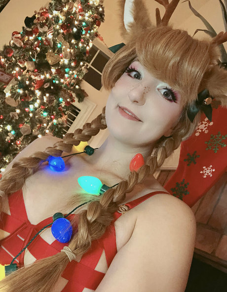 kissycosplay pretty model gallery