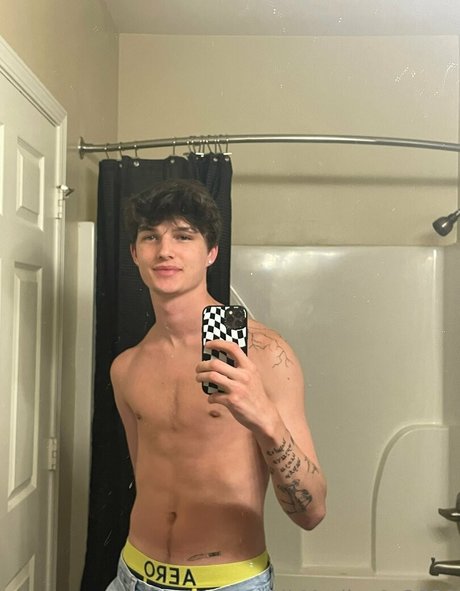 notgavinn pornstar naked img