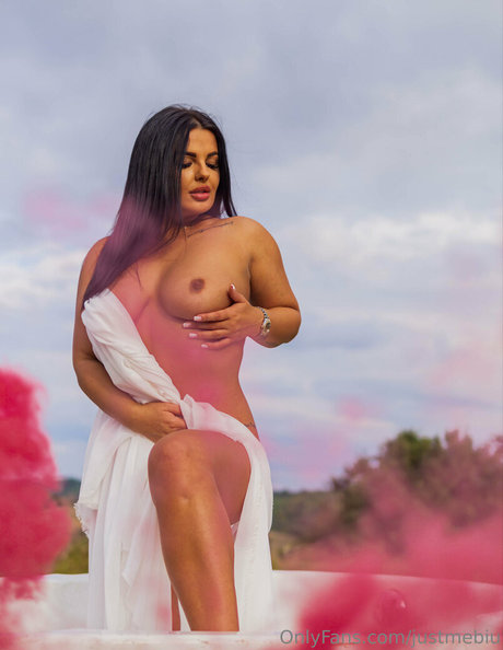 Justmebiu best pornstar gallery