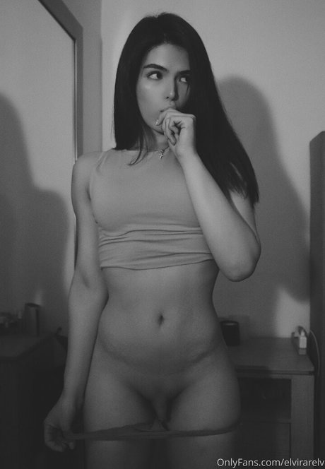 muscle trans onlyfans hot sexy pic